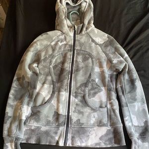 Lululemon jacket size 12